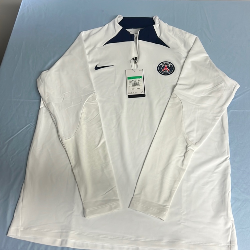 Paris Soccer Nike long sleeve